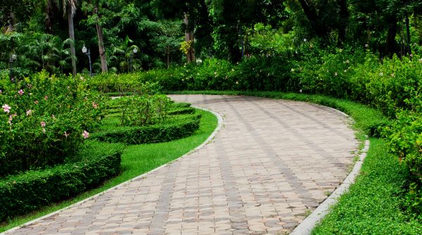 Cost of Paver Walkway Repair in Woodinville