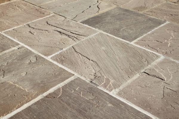 Cost of Paving Tile Installation in Woodinville